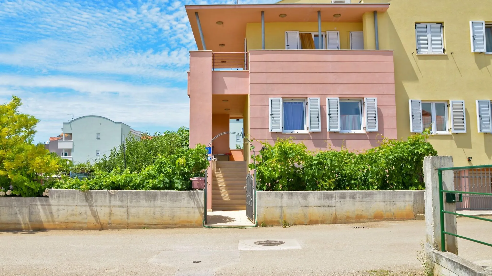 Apartments Jadranko Zadar 3*,